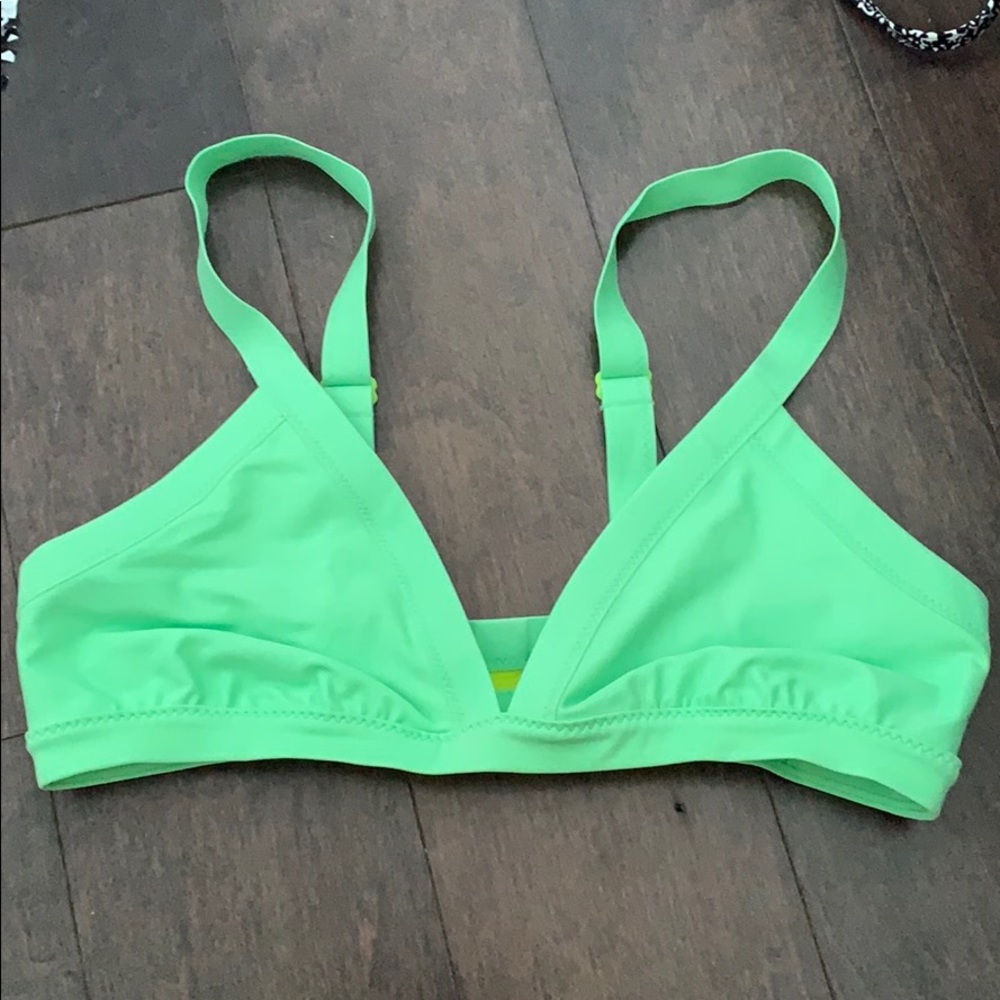 Lululemon swim top